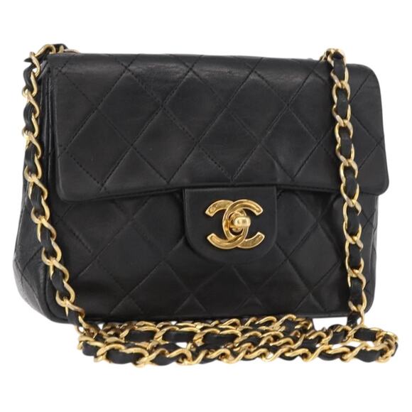 CHANEL Handbags - Chanel Matelasse 17 Chain Shoulder Bag